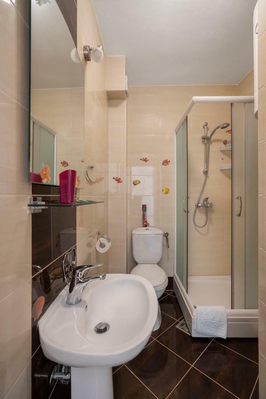Apartments Viktoria Tivat Quarto foto